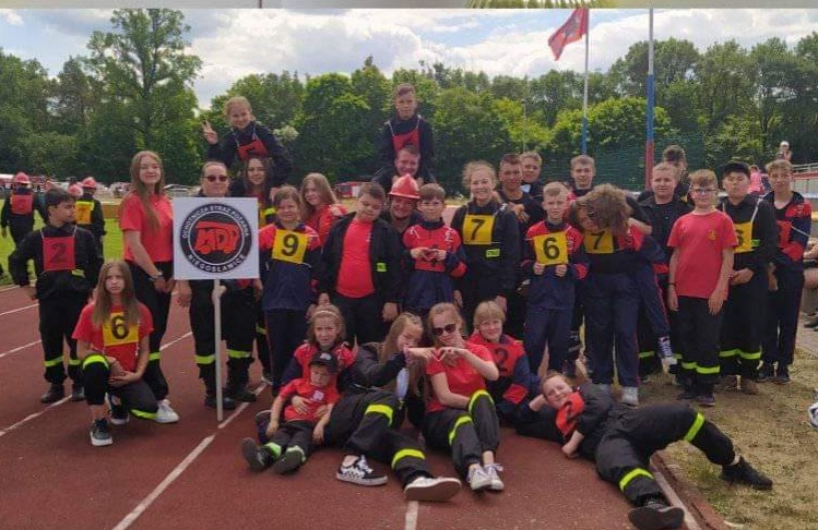 Dziecięca Drużyna Pożarnicza i Młodzieżowa Drużyna Pożarnicza w Niegosławicach