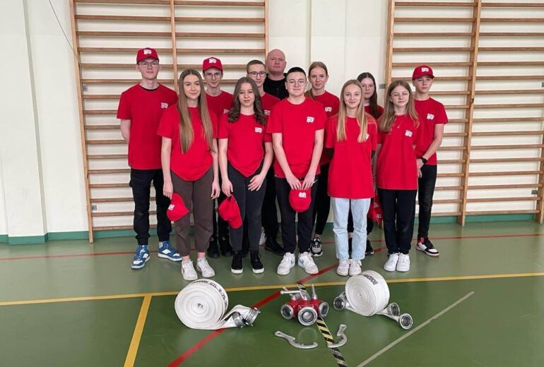 Młodziezowa Drużyna Pożarnicza w Dzietrznikach